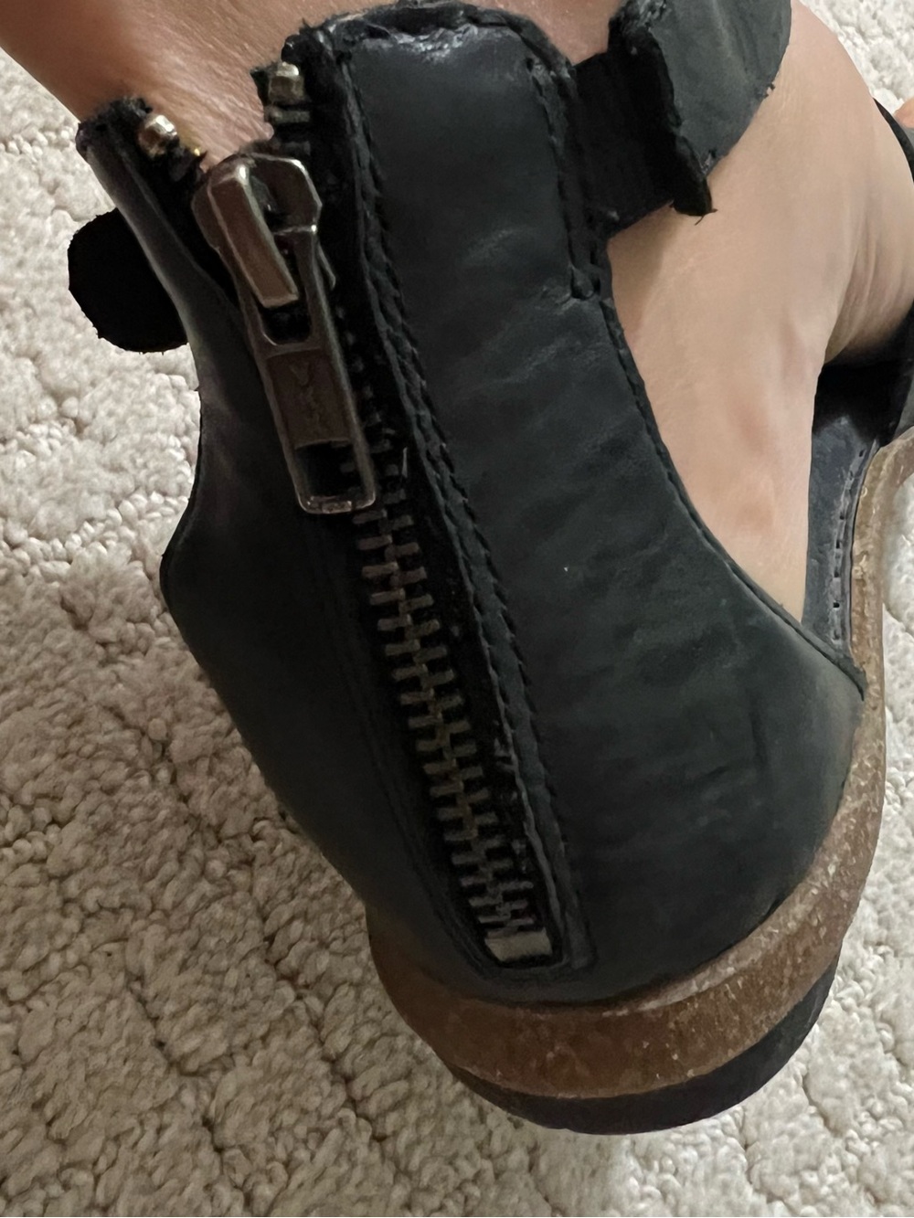 Born sandals - Picture 3 of 9